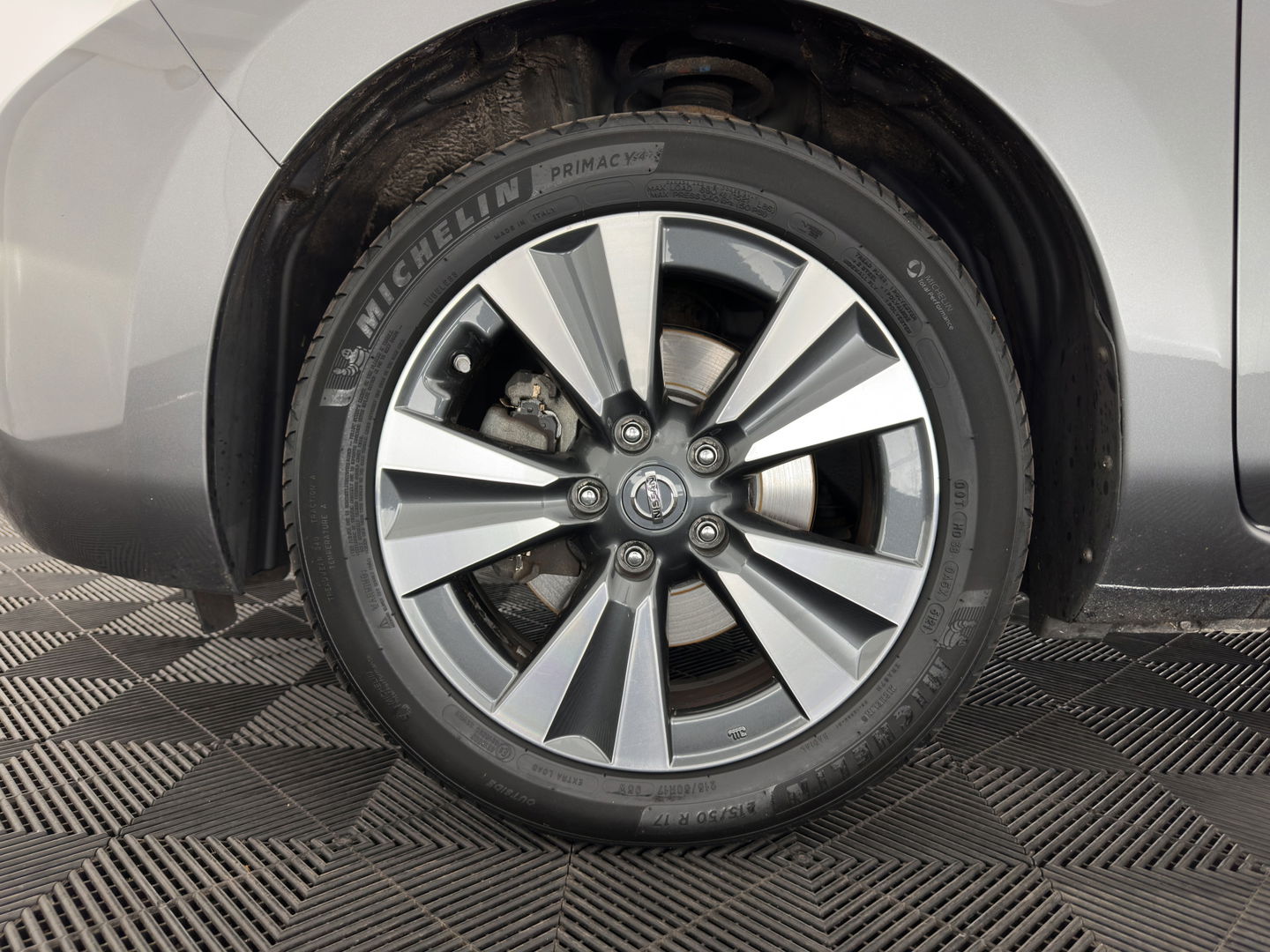 Nissan Leaf Tekna 30 kWh {SOH-78%} Aut. *LUXURY-LEATHER | FULL-LED | BOSE-SURROUND | TOP-VIEW | KEYLESS | NAVI-FULLMAP | ECC | HEATED-COMFORTSEATS | CAMERA | DIGI-COCKPIT | PRIVACY-GLASS | 17"ALU*