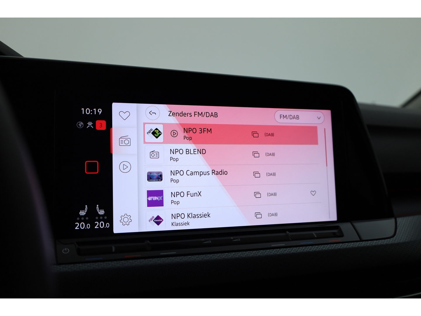 Volkswagen Golf 1.5 eTSI DSG | Navi | Stoel- Stuurverw. | Adapt. Cruise | Apple CarPlay