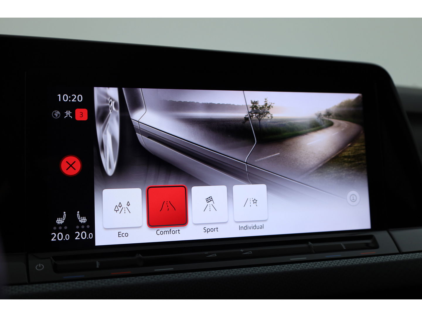Volkswagen Golf 1.5 eTSI DSG | Navi | Stoel- Stuurverw. | Adapt. Cruise | Apple CarPlay