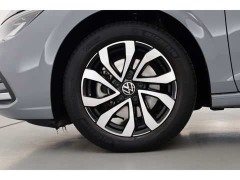 Volkswagen Golf 1.5 eTSI DSG | Navi | Stoel- Stuurverw. | Adapt. Cruise | Apple CarPlay