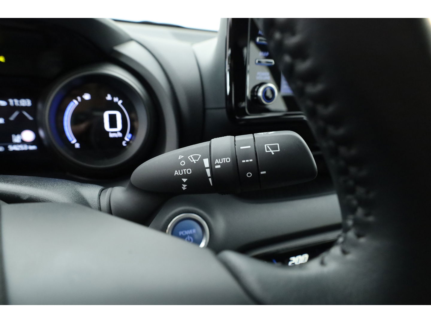 Toyota Yaris 1.5 Hybrid Dynamic | Apple CarPlay & Android Auto | Camera | Airco | Adapt. Cruise | Keyless