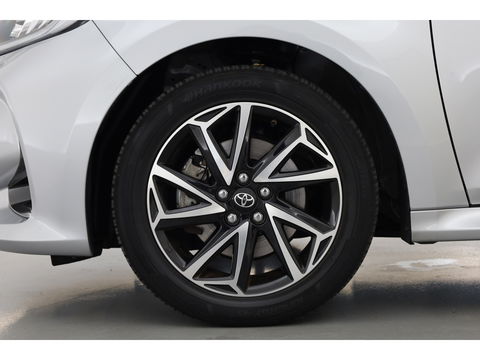 Toyota Yaris 1.5 Hybrid Dynamic | Apple CarPlay & Android Auto | Camera | Airco | Adapt. Cruise | Keyless