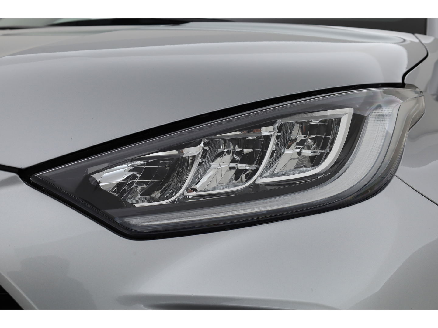 Toyota Yaris 1.5 Hybrid Dynamic | Apple CarPlay & Android Auto | Camera | Airco | Adapt. Cruise | Keyless