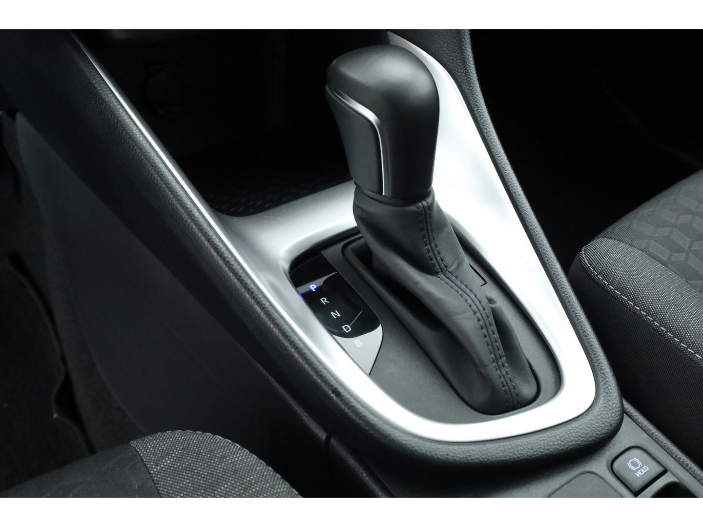 Toyota Yaris 1.5 Hybrid Dynamic | Apple CarPlay & Android Auto | Camera | Airco | Adapt. Cruise | Keyless