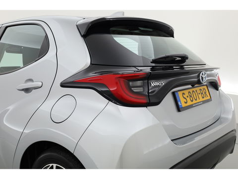 Toyota Yaris 1.5 Hybrid Dynamic | Apple CarPlay & Android Auto | Camera | Airco | Adapt. Cruise | Keyless