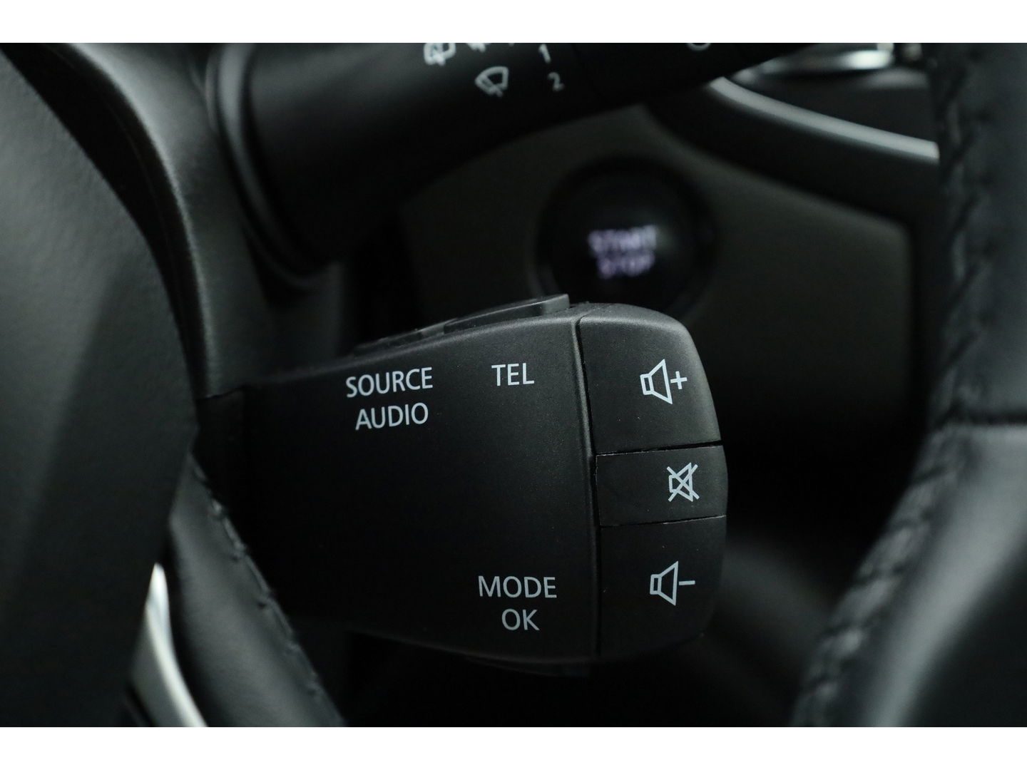 Renault Mégane Estate 1.3 TCe Limited | Automaat | Navi | Camera | Apple CarPlay | All Seasons | Park Assist