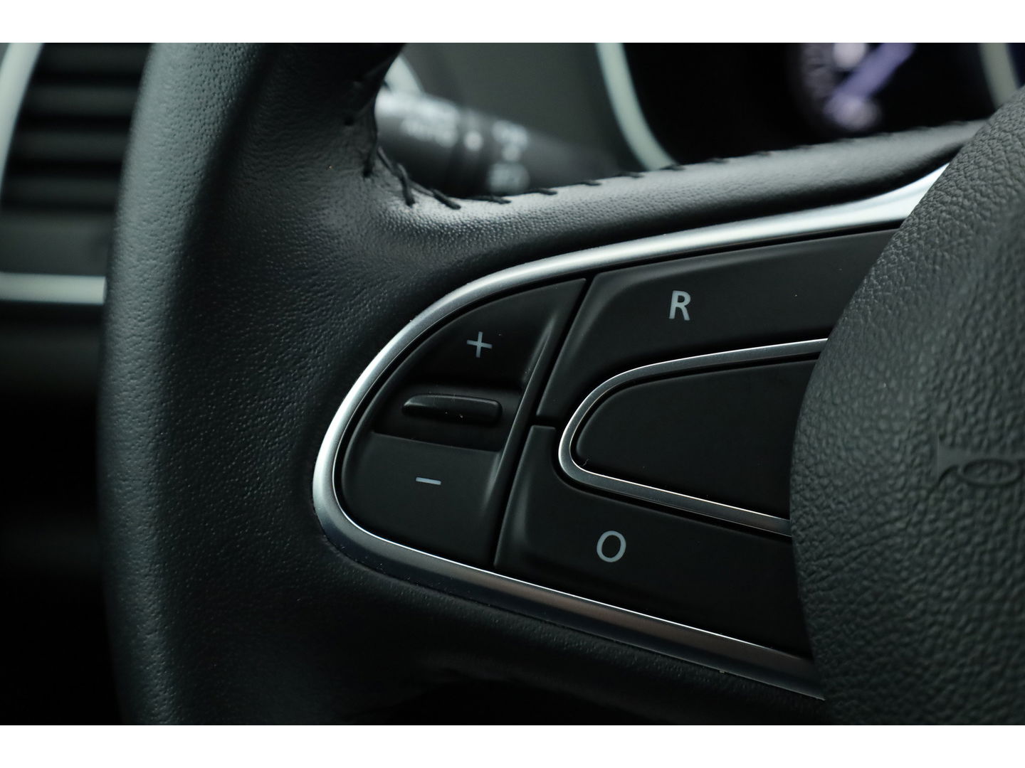 Renault Mégane Estate 1.3 TCe Limited | Automaat | Navi | Camera | Apple CarPlay | All Seasons | Park Assist