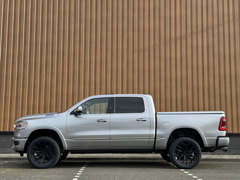Dodge Ram 1500 5.7 V8 4x4 Crew Cab Limited | Luchtvering | LPG | Harman/Kardon | Panoramadak | 22" Lichtmetaal | Stoelventilatie / verwarming | Stuurwielverwarming | 360° Camera | Spiegel Camera |