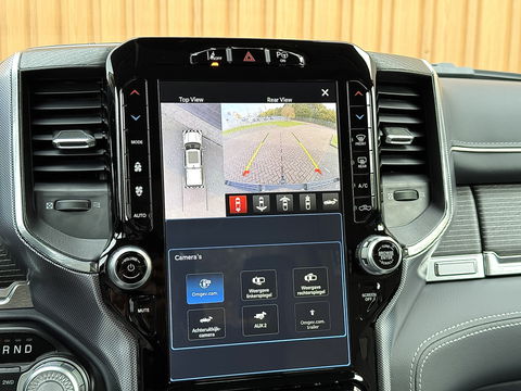 Dodge Ram 1500 5.7 V8 4x4 Crew Cab Limited | Luchtvering | LPG | Harman/Kardon | Panoramadak | 22" Lichtmetaal | Stoelventilatie / verwarming | Stuurwielverwarming | 360° Camera | Spiegel Camera |