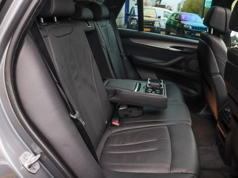 BMW X5 M50d 381PK Panodak Harman Kardon | Nieuwe DB-ketting facturen erbij