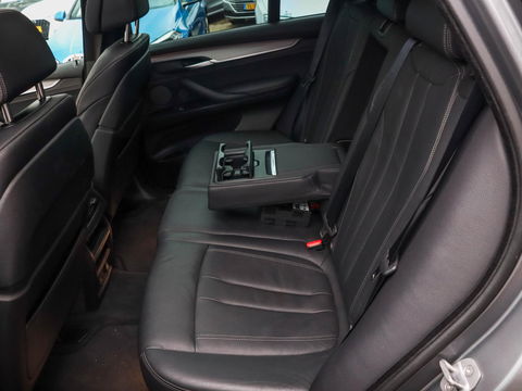 BMW X5 M50d 381PK Panodak Harman Kardon | Nieuwe DB-ketting facturen erbij