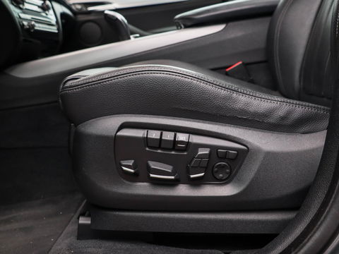 BMW X5 M50d 381PK Panodak Harman Kardon | Nieuwe DB-ketting facturen erbij