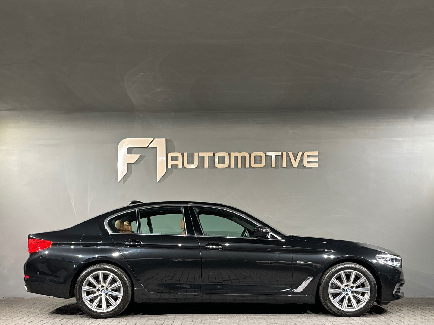 BMW 5 Serie 520i High Executive Pano|Leer|Memory|Sfeer|NAP