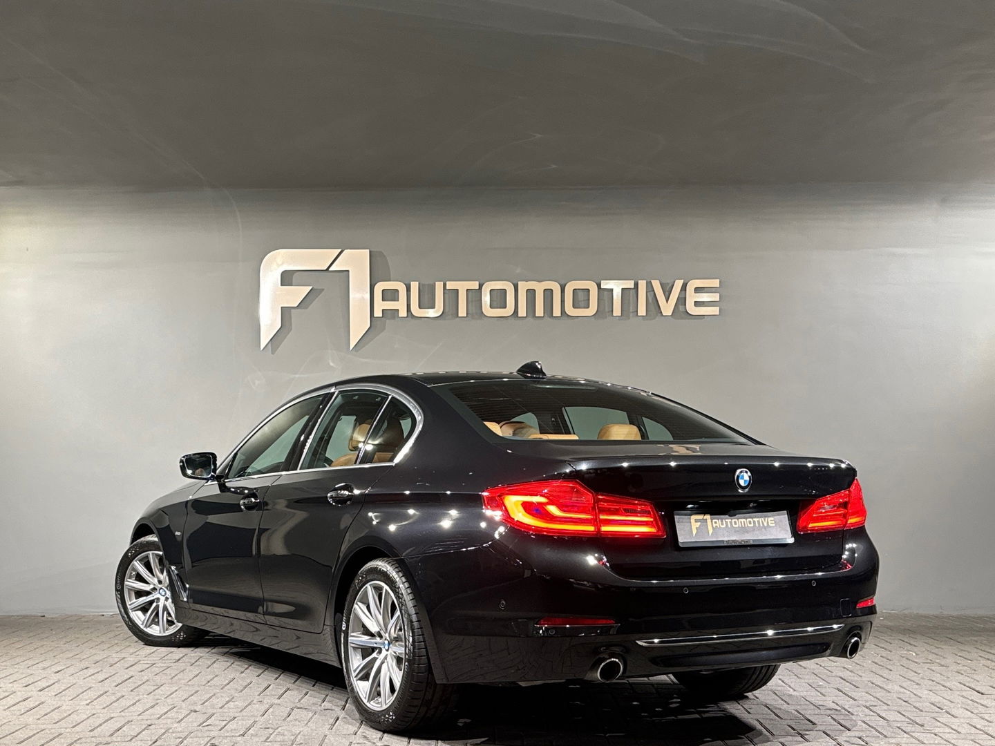 BMW 5 Serie 520i High Executive Pano|Leer|Memory|Sfeer|NAP