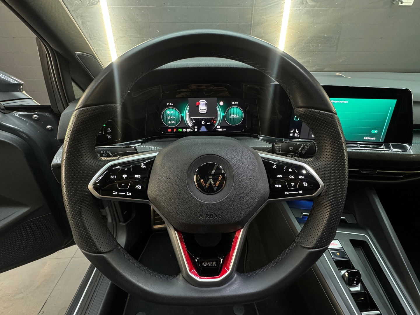 Volkswagen Golf 2.0 TSI GTI Pano|IQ|Keyles|H/K|Sfeer|Camera