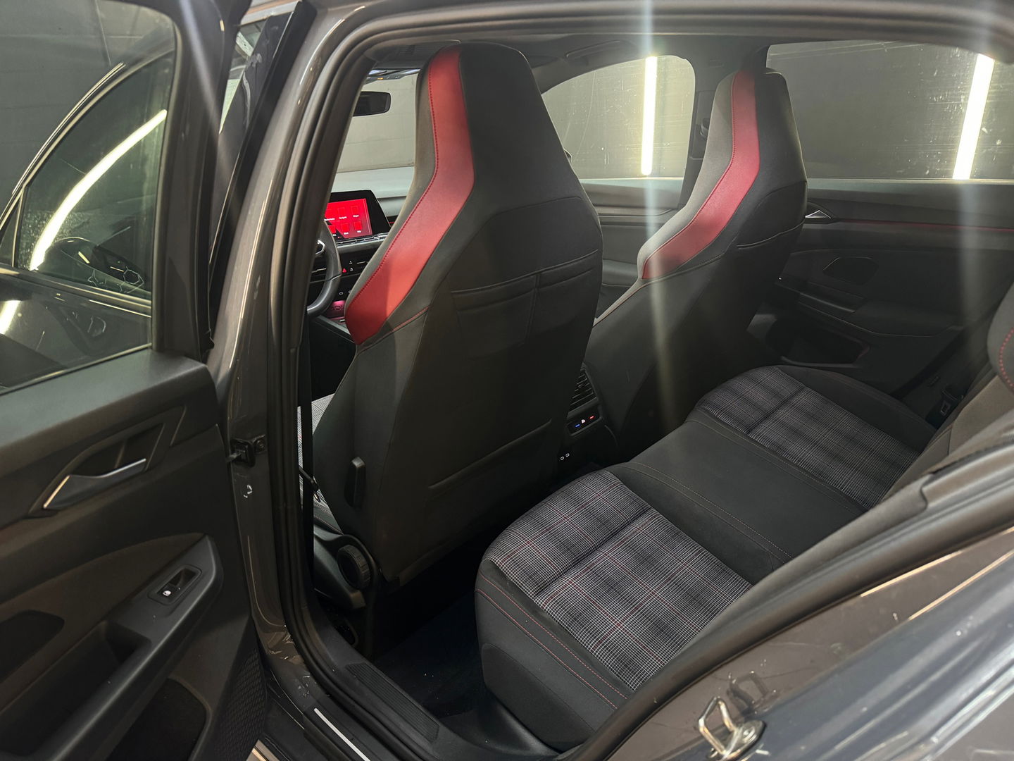 Volkswagen Golf 2.0 TSI GTI Pano|IQ|Keyles|H/K|Sfeer|Camera