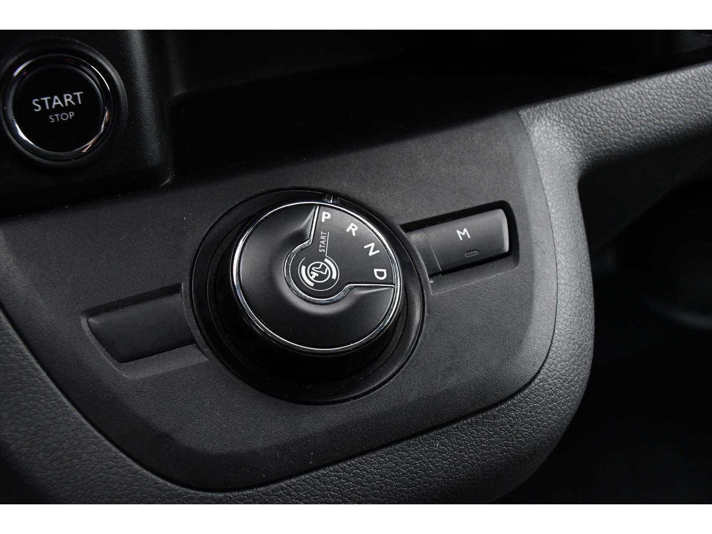 Toyota ProAce Worker 2.0 L3 DC PB Edition Camera, Cruise, Carplay, Clima, 177pk, Automaat, 2 x Schuifdeur, Keyless, NAVI, Uniek!