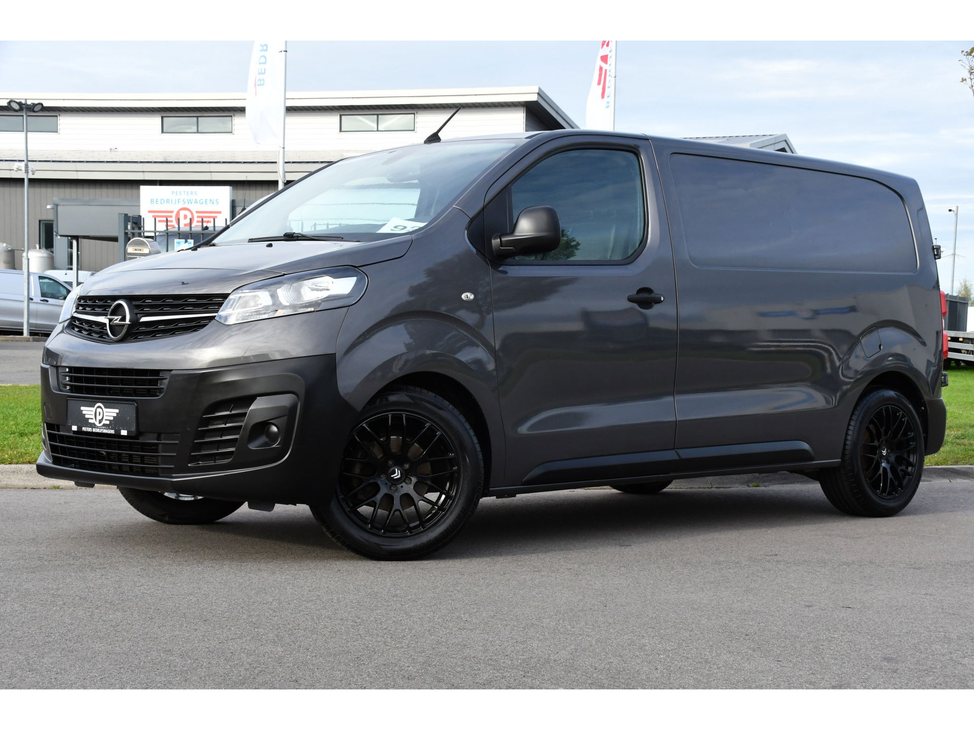 Opel Vivaro 1.5 CDTI L2H1 PB Edition Cruise, Camera, Airco, 120pk, Sensoren, Leder!