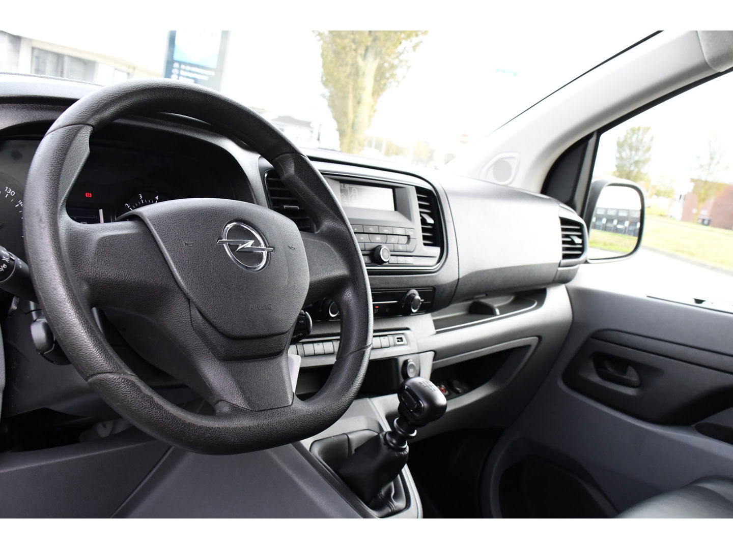 Opel Vivaro 1.5 CDTI L2H1 PB Edition Cruise, Camera, Airco, 120pk, Sensoren, Leder!