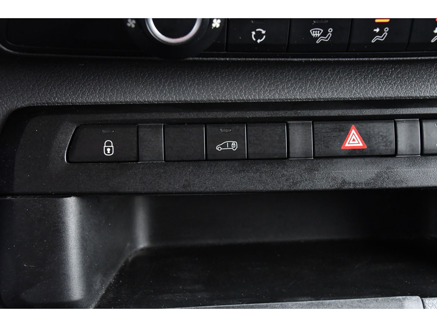 Opel Vivaro 1.5 CDTI L2H1 PB Edition Cruise, Camera, Airco, 120pk, Sensoren, Leder!