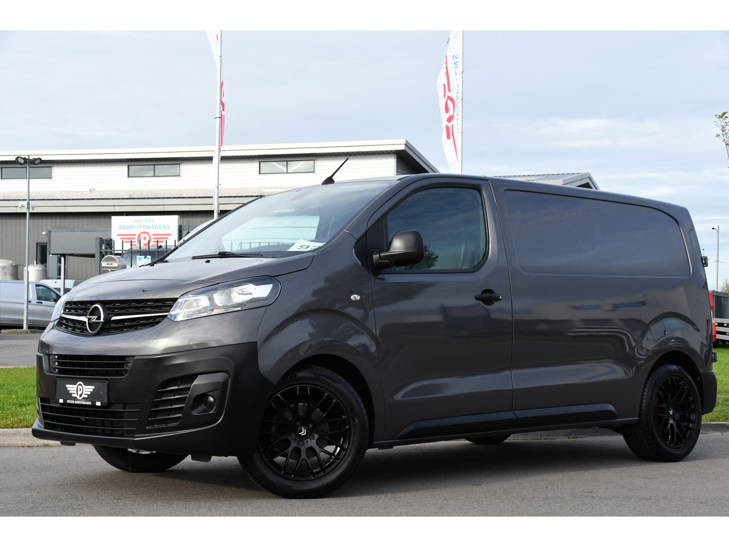 Opel Vivaro 1.5 CDTI L2H1 PB Edition Cruise, Camera, Airco, 120pk, Sensoren, Leder!