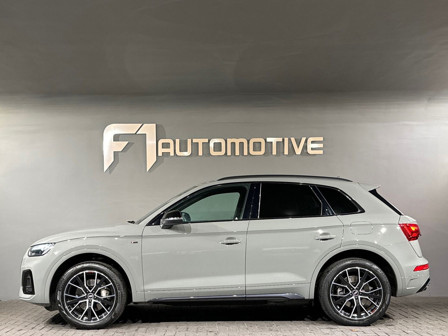 Audi Q5 55 TFSI e 3X S Line Keyless|Trekhaak|Nardo|Camera