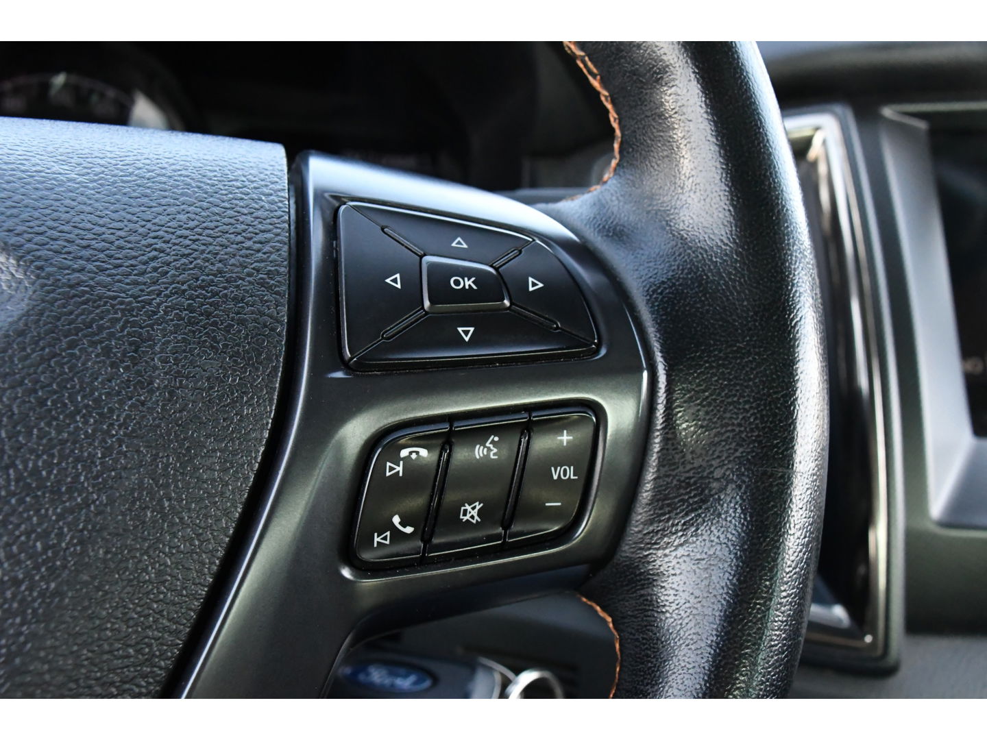 Ford Ranger 3.2 TDCi Wildtrak Supercab Camera, Adaptieve Cruise, 3500kg Trekhaak, Carplay, Automaat, 4x4, Multimedia, Uniek!