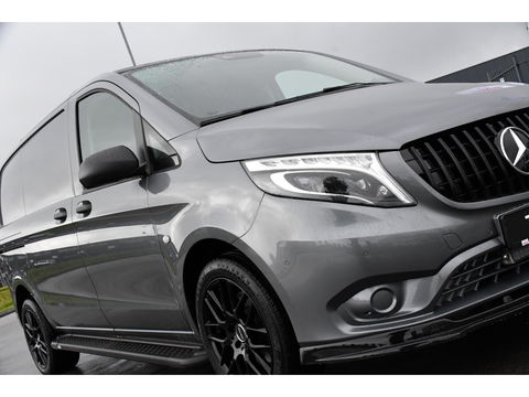 Mercedes-Benz Vito 119 CDI AMG Edition Adaptieve Cruise, Camera, LED, Carplay, 2 x Schuifdeur, Leder, Stoelverwarming, Uniek!