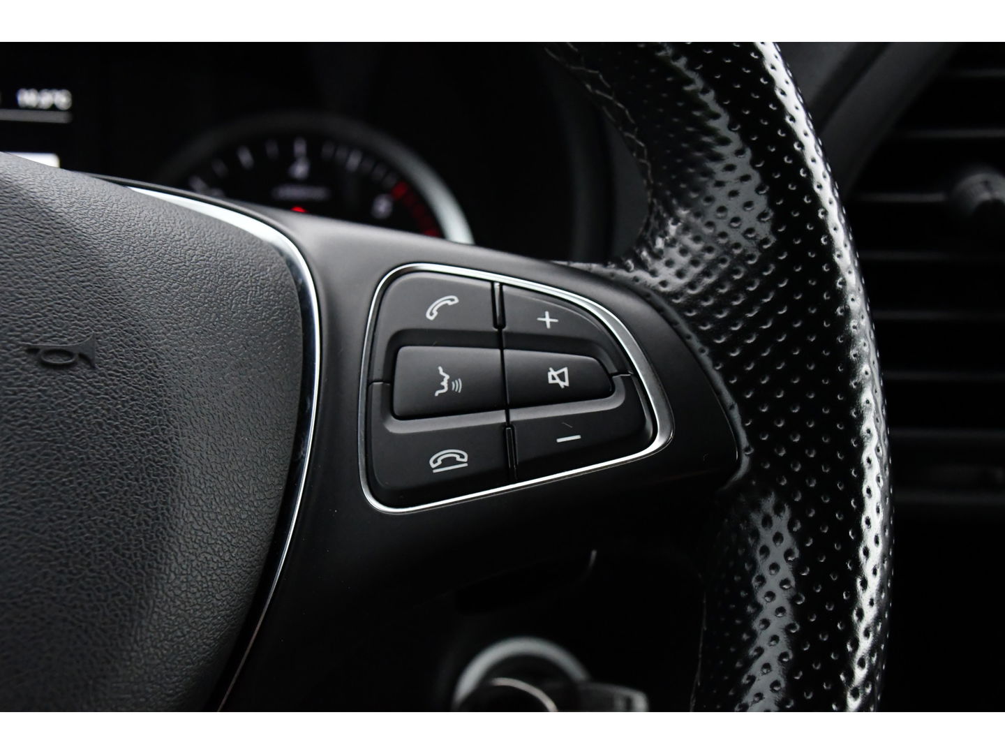 Mercedes-Benz Vito 119 CDI AMG Edition Adaptieve Cruise, Camera, LED, Carplay, 2 x Schuifdeur, Leder, Stoelverwarming, Uniek!