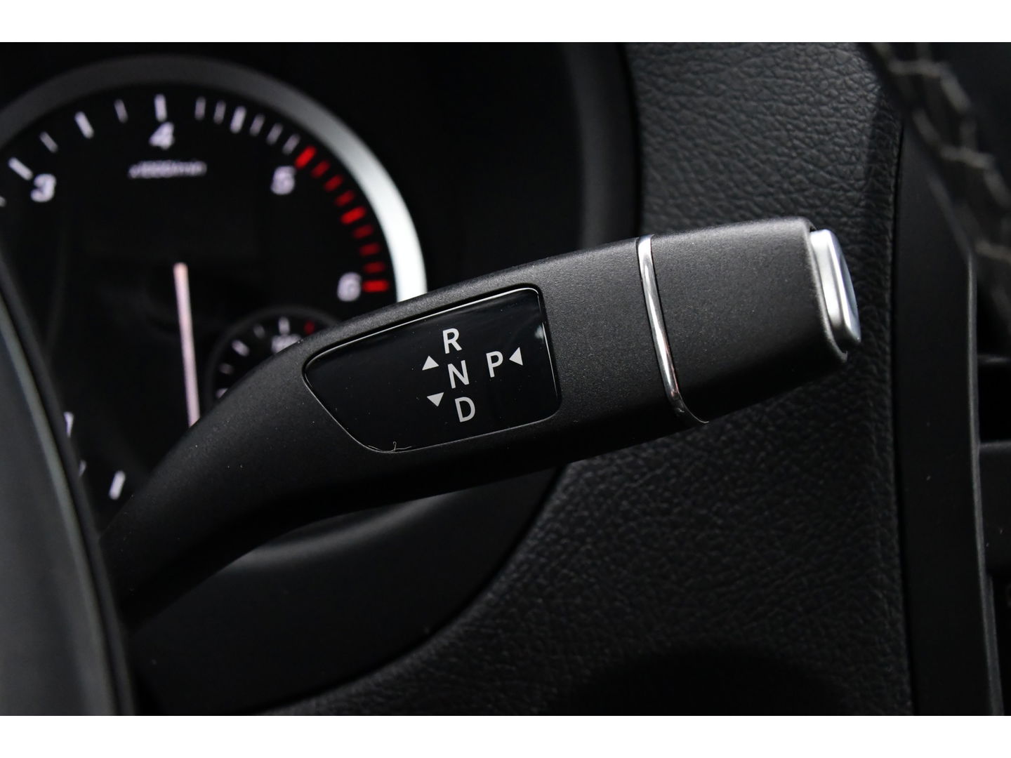 Mercedes-Benz Vito 119 CDI AMG Edition Adaptieve Cruise, Camera, LED, Carplay, 2 x Schuifdeur, Leder, Stoelverwarming, Uniek!