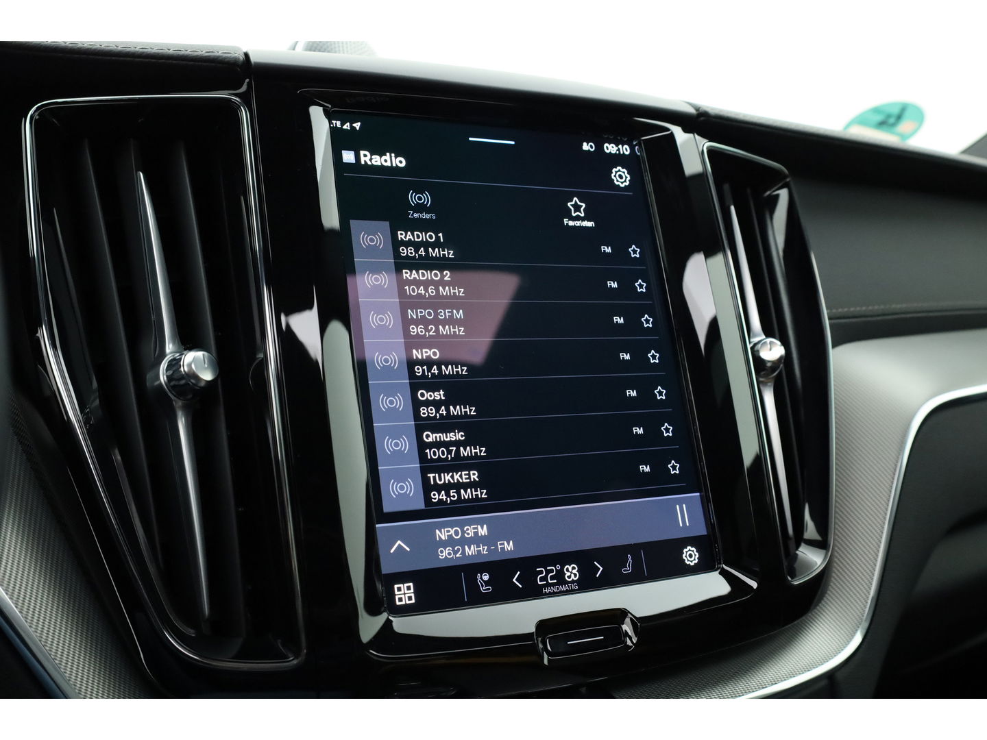 Volvo XC60 T8 Recharge Polestar Engineered | Pano | Öhlins | Bowers & Wilkins | HUD | Elek. Trekhaak | 360cam | 22''