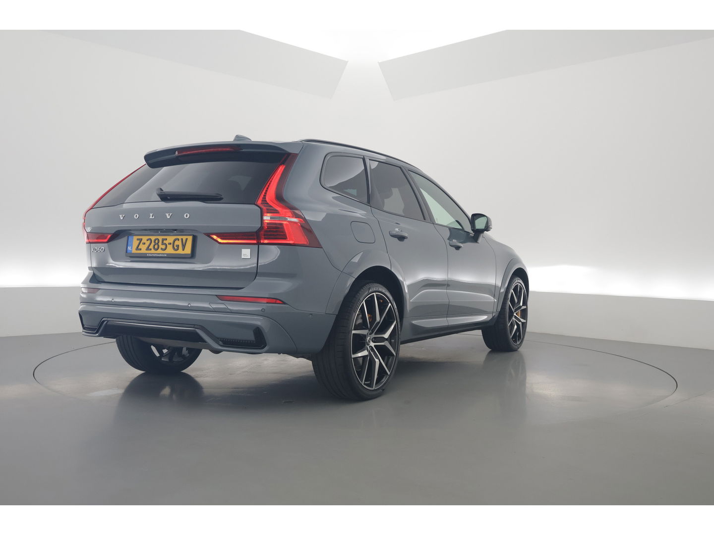 Volvo XC60 T8 Recharge Polestar Engineered | Pano | Öhlins | Bowers & Wilkins | HUD | Elek. Trekhaak | 360cam | 22''