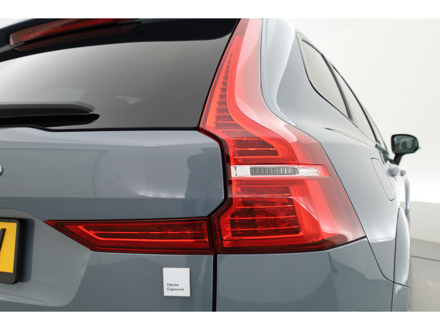 Volvo XC60 T8 Recharge Polestar Engineered | Pano | Öhlins | Bowers & Wilkins | HUD | Elek. Trekhaak | 360cam | 22''