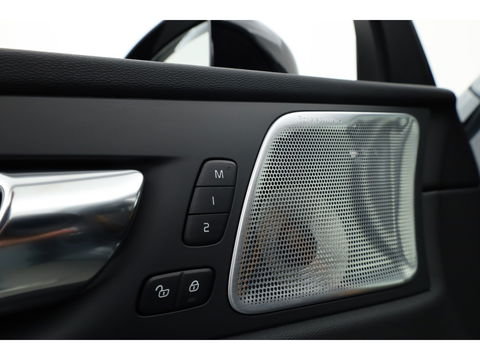 Volvo XC60 T8 Recharge Polestar Engineered | Pano | Öhlins | Bowers & Wilkins | HUD | Elek. Trekhaak | 360cam | 22''