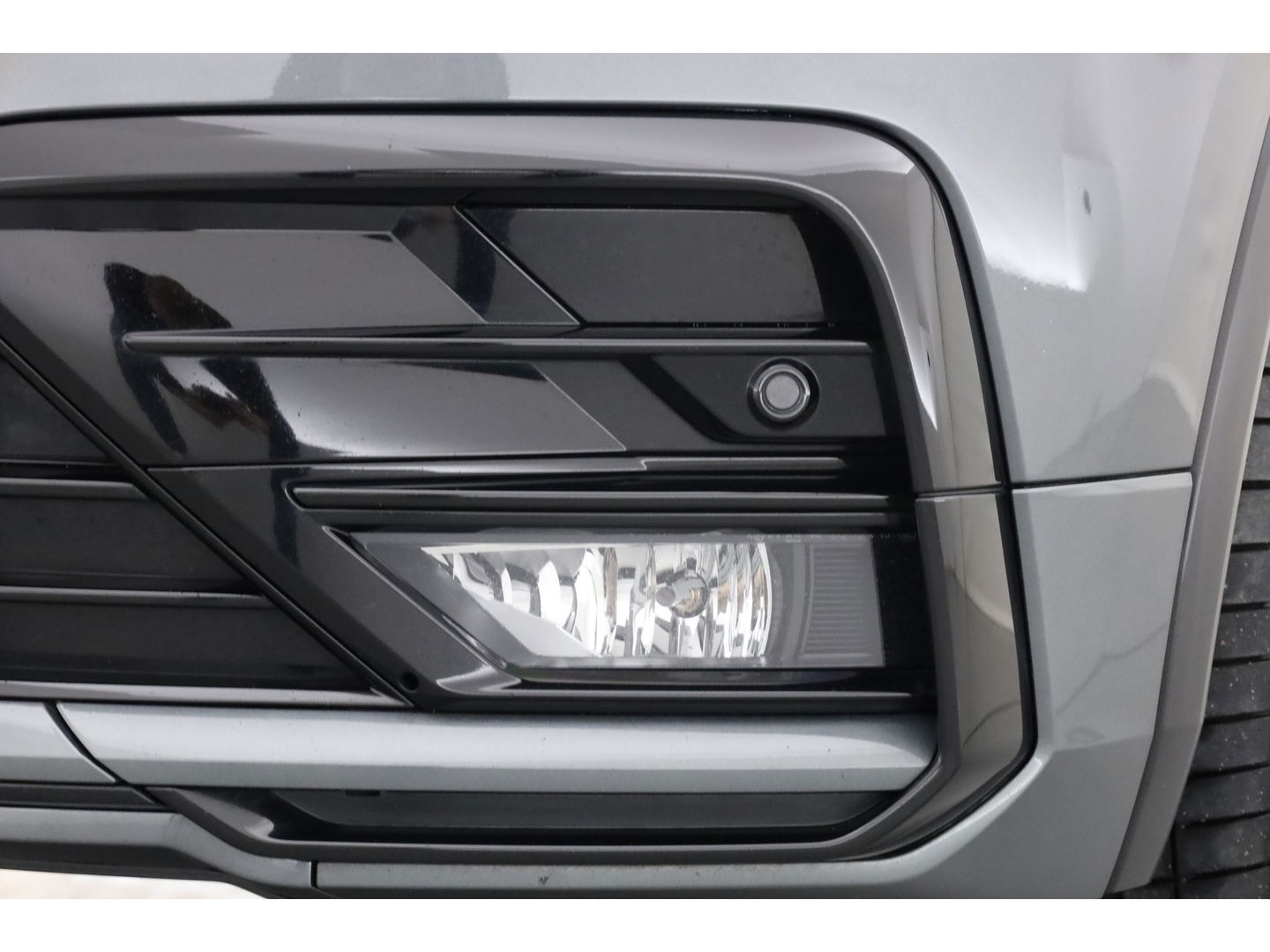 Volkswagen Tiguan 2.0 TDI 4Motion R-Line DSG | Trekhaak | HUD |  Adapt. Cruise | CarPlay | Navi | Stoelverw.