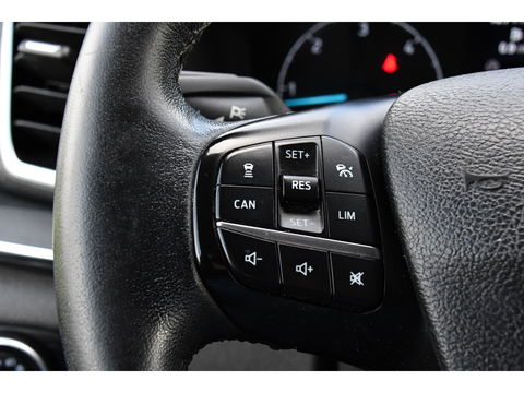 Ford Transit Custom 320 2.0 TDCI L2H1 Tourneo Adaptieve Cruise, 8 Persoons, Camera, 185pk, Carplay, Xenon, Leder, Full Options!