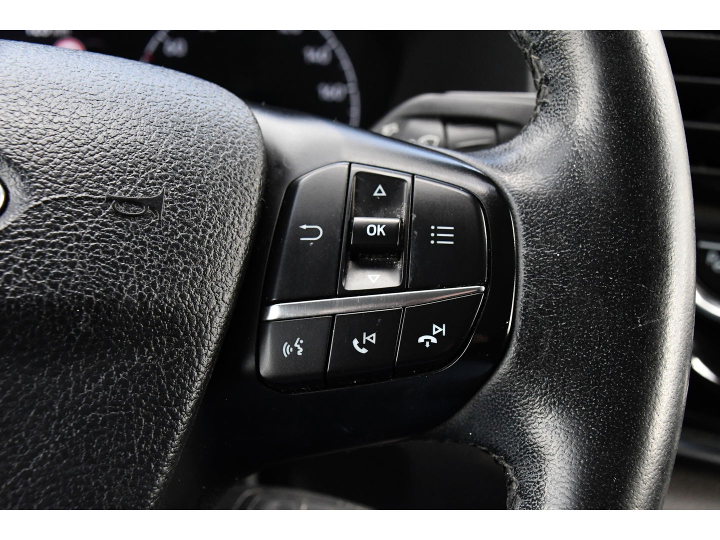 Ford Transit Custom 320 2.0 TDCI L2H1 Tourneo Adaptieve Cruise, 8 Persoons, Camera, 185pk, Carplay, Xenon, Leder, Full Options!