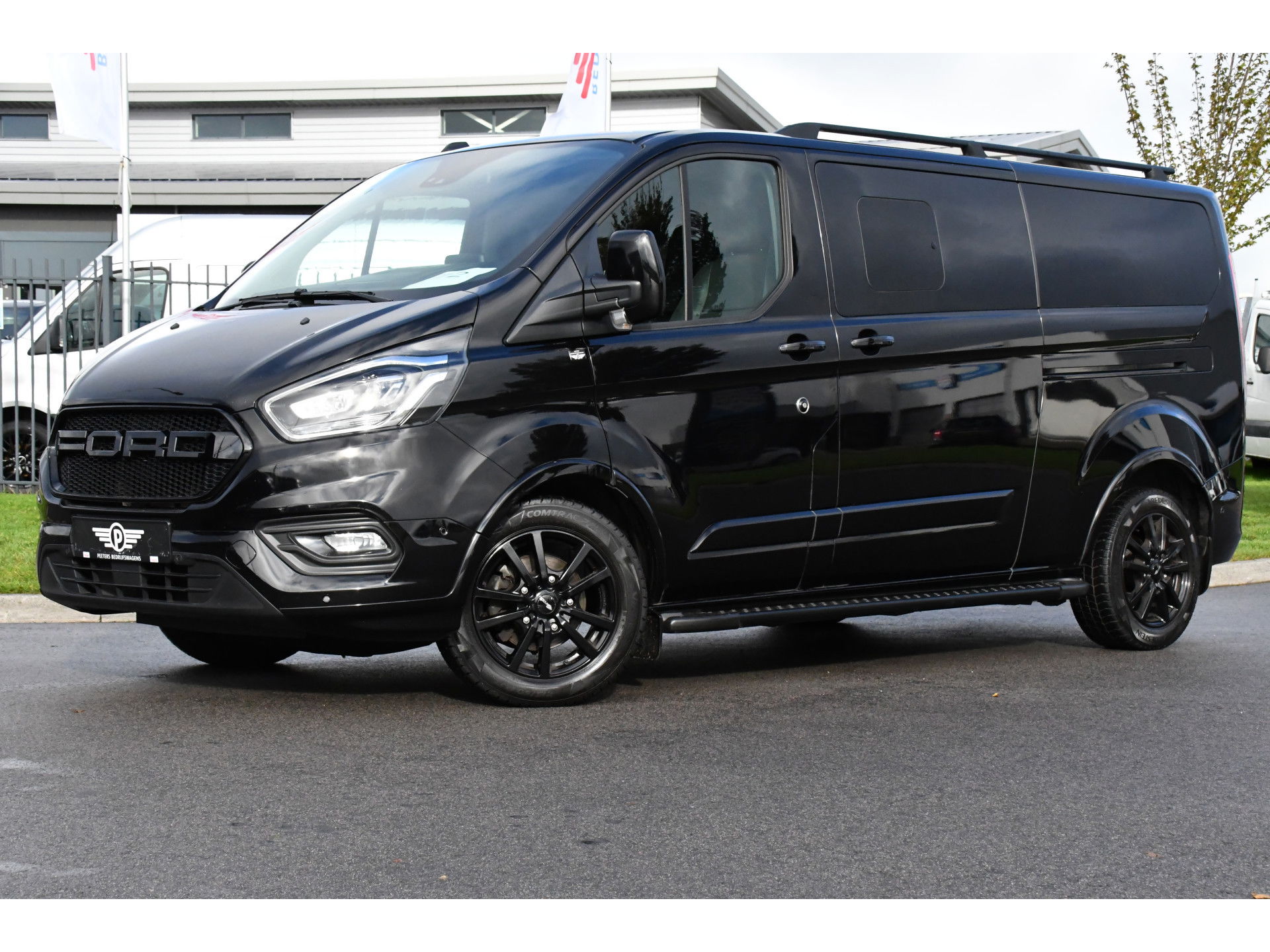 Ford Transit Custom 320 2.0 TDCI L2H1 Tourneo Adaptieve Cruise, 8 Persoons, Camera, 185pk, Carplay, Xenon, Leder, Full Options!