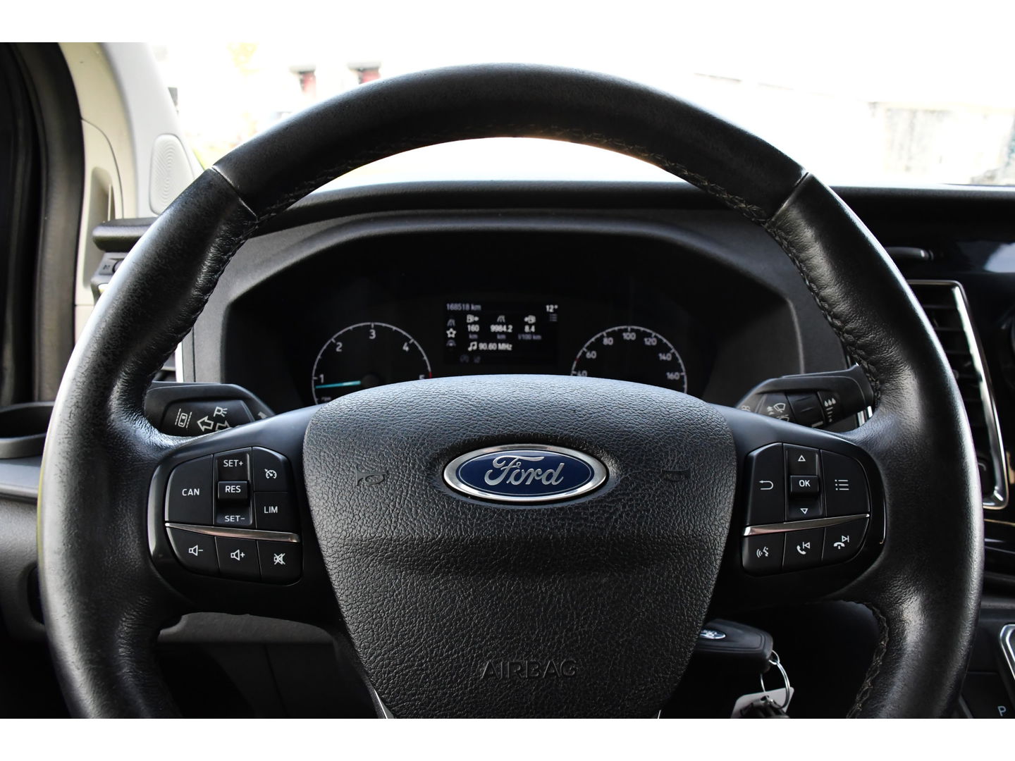 Ford Transit Custom 2.0 TDCI L1H1 Sport DC Camera, Cruise, Carplay, 170pk, Automaat, Leder, Trekhaak, Stoelverwarming, NAVI, Uniek!