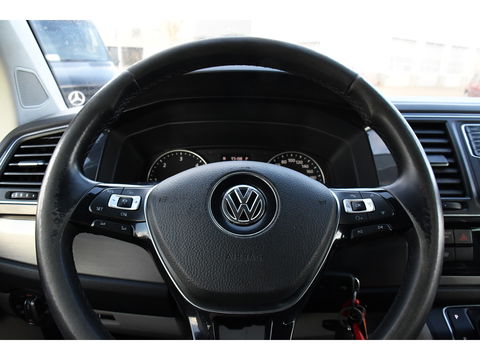 Volkswagen Transporter 2.0 TDI L2H1 DC Bulli Adaptieve Cruise, Carplay, EURO 6, Sensoren, Leder, LED, Automaat, Multimedia, Trekhaak, 2 x Schuifdeur, Uniek!