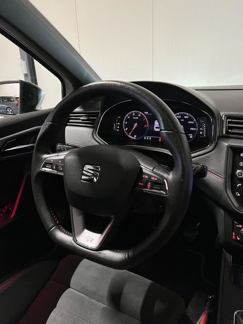 SEAT Ibiza 1.0 TSI FR Intense 116PK Pano Virtual Camera NAP