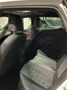 SEAT Ibiza 1.0 TSI FR Intense 116PK Pano Virtual Camera NAP