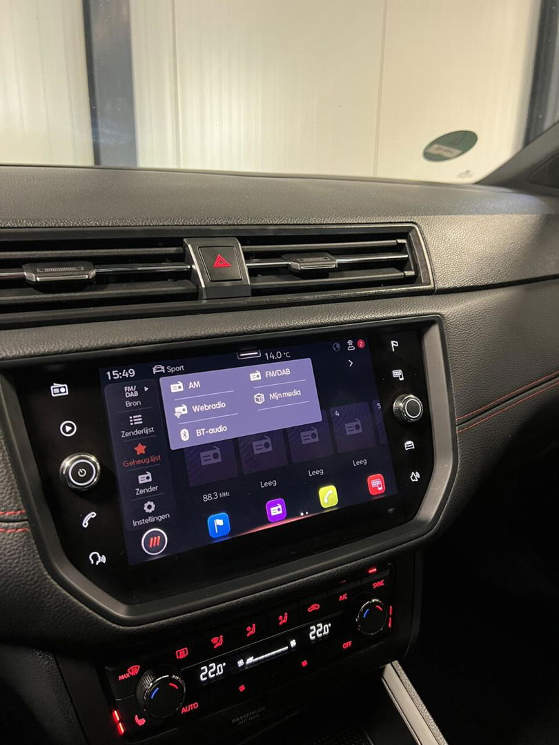 SEAT Ibiza 1.0 TSI FR Intense 116PK Pano Virtual Camera NAP