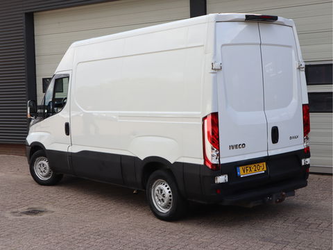 Iveco Daily 35S14 136pk Euro 6 - L2H2 - Trekhaak - Cruise - Airco