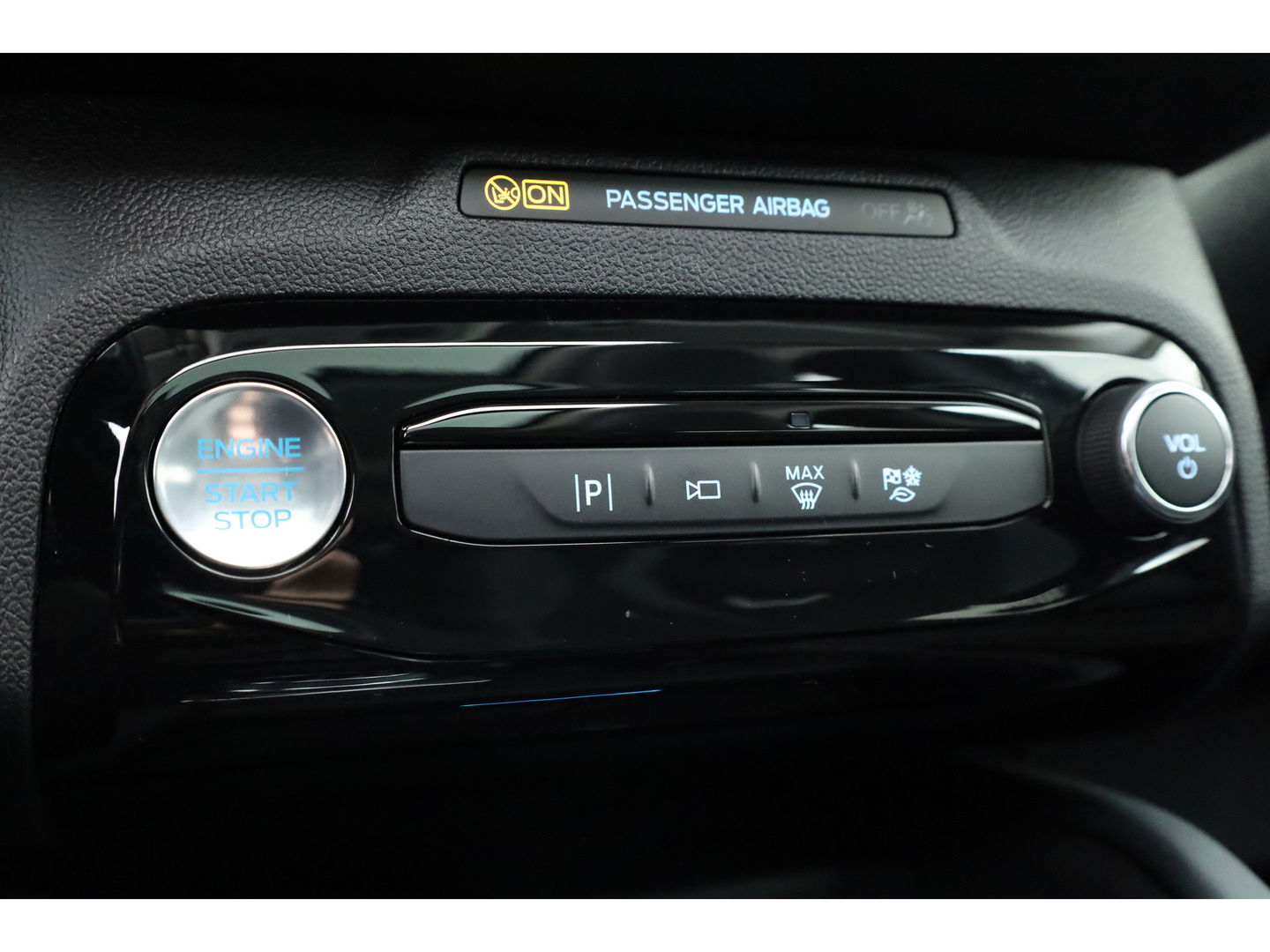 Ford Kuga 2.5 FHEV Active X | Pano | HUD | Winter pack | 360cam | Adapt. Cruise | 20'' | B&O Audio | Elek. Stoelen