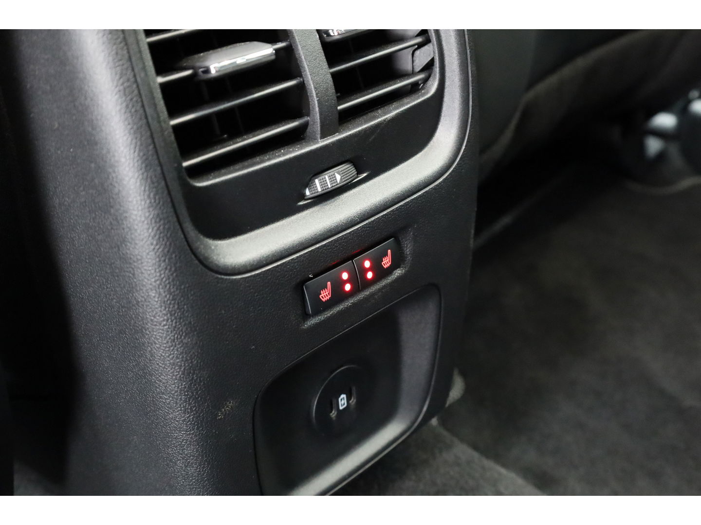 Ford Kuga 2.5 FHEV Active X | Pano | HUD | Winter pack | 360cam | Adapt. Cruise | 20'' | B&O Audio | Elek. Stoelen