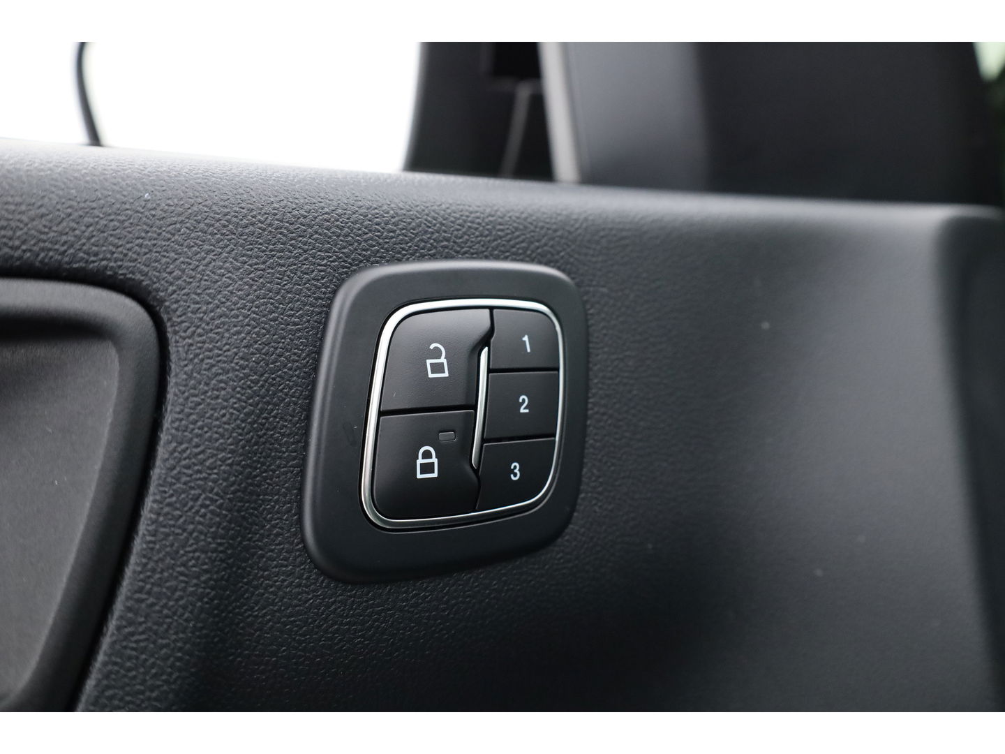 Ford Kuga 2.5 FHEV Active X | Pano | HUD | Winter pack | 360cam | Adapt. Cruise | 20'' | B&O Audio | Elek. Stoelen