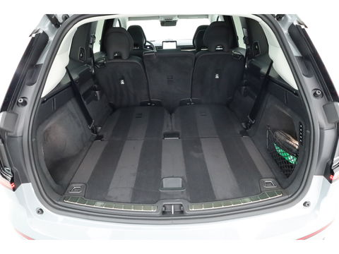 Volvo EX90 Twin Motor Plus 7p. 111 kWh | HUD | Luchtvering | Elek. Trekhaak | CarPlay | 360cam | B&W