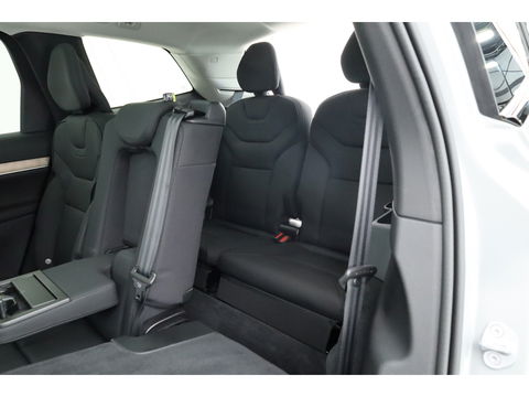 Volvo EX90 Twin Motor Plus 7p. 111 kWh | HUD | Luchtvering | Elek. Trekhaak | CarPlay | 360cam | B&W