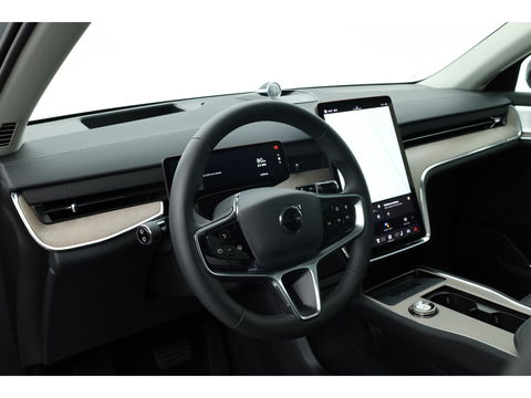 Volvo EX90 Twin Motor Plus 7p. 111 kWh | HUD | Luchtvering | Elek. Trekhaak | CarPlay | 360cam | B&W